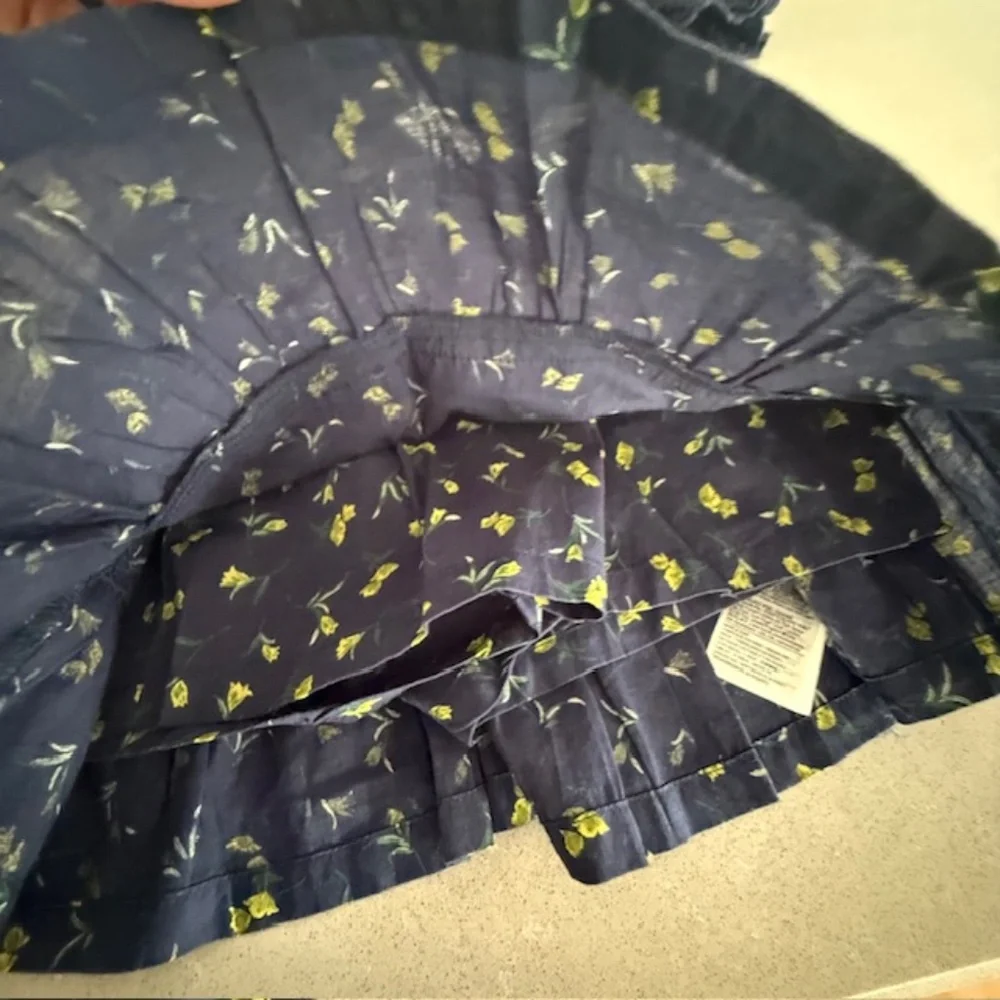 New Two Girl XS Gap Navy Eyelet & Navy Tiered Flowered Skirts NWT